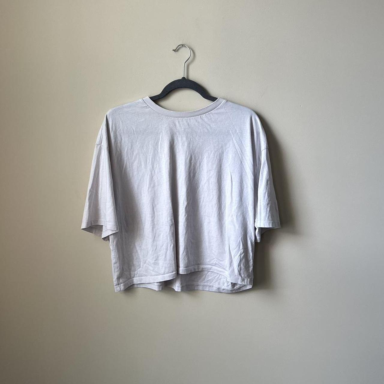BP Women's Cream and White T-shirt (2)