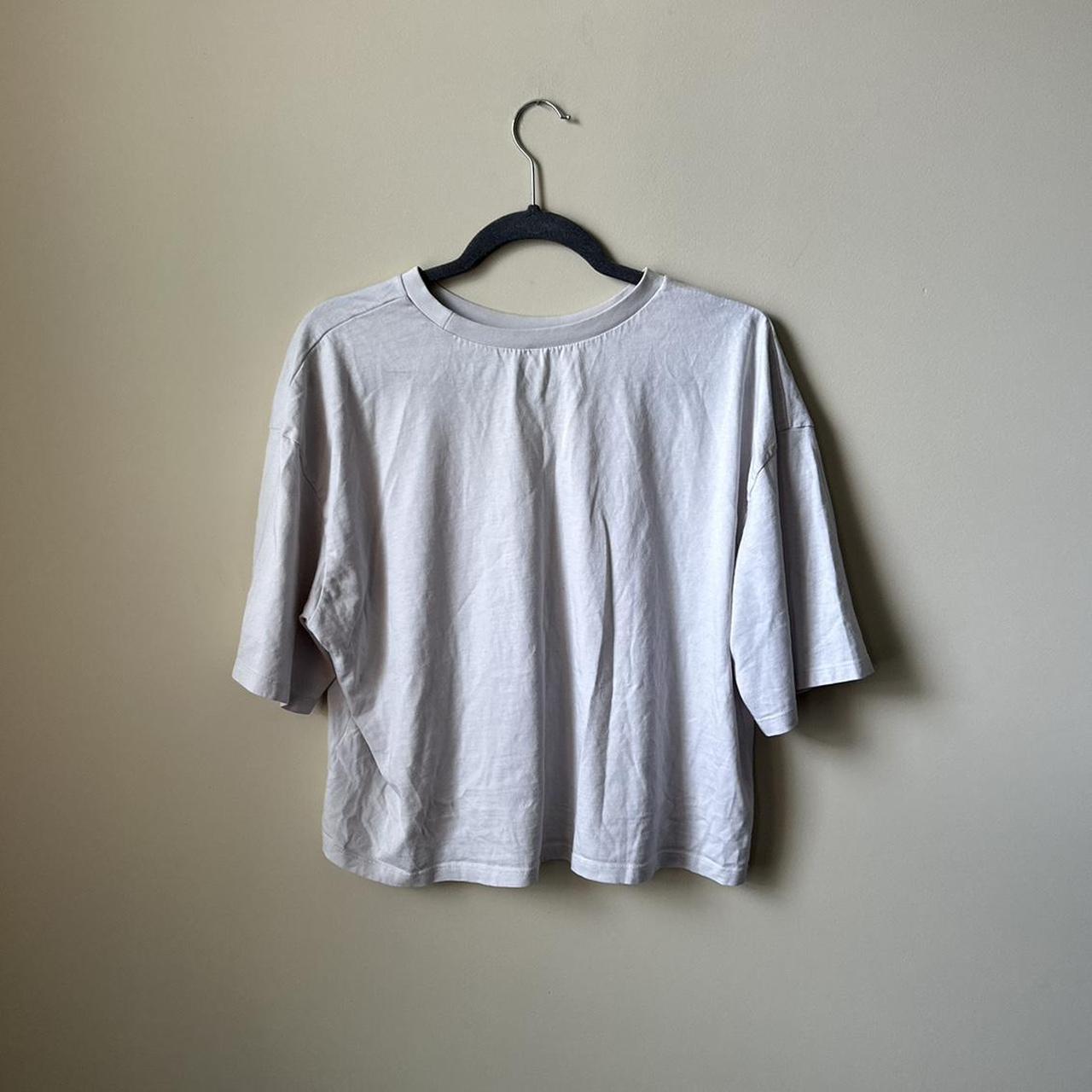 BP Women's Cream and White T-shirt (3)