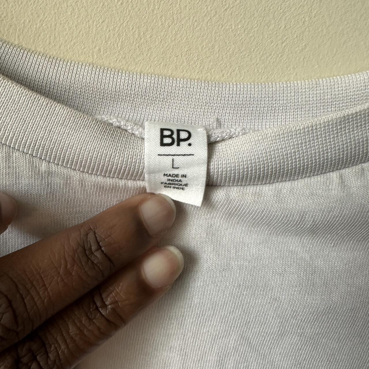 BP Women's Cream and White T-shirt (5)