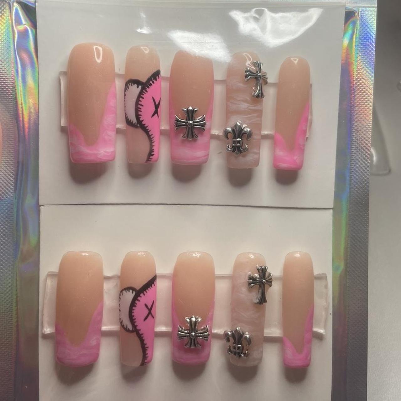 Kaws Acrylic Press on nails – FASHION COUTURE