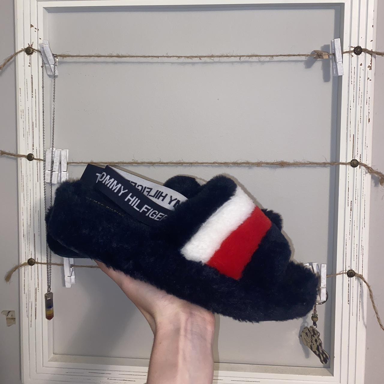 Tommy Hilfiger Women's Navy and Red Slippers (2)