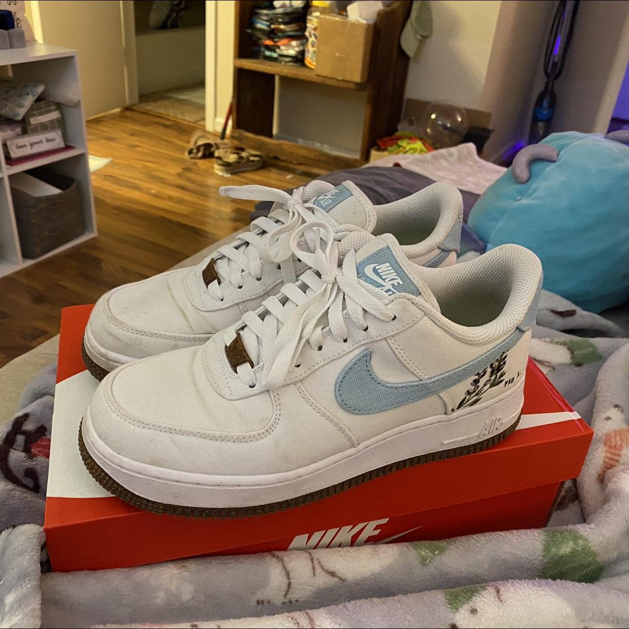 Lightly worn Nike Air Force One s women s size 8 Depop