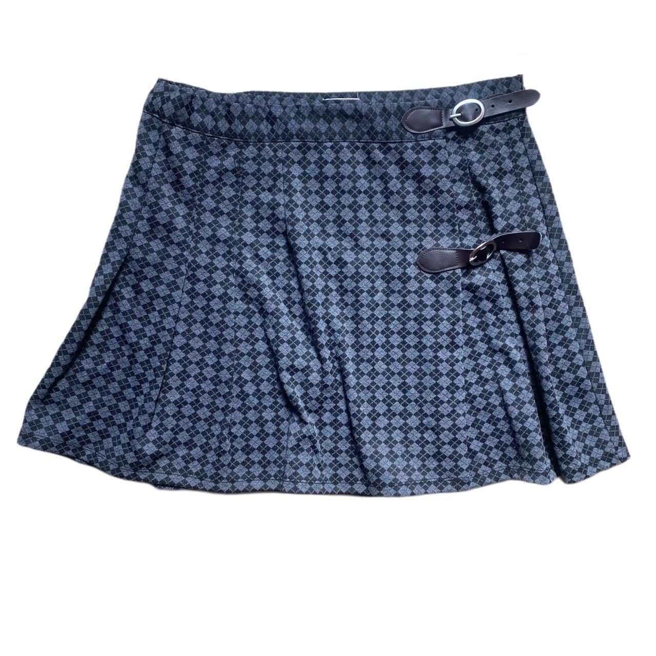 Full Tilt -plaid mini skirt Size: XL (has 2... - Depop