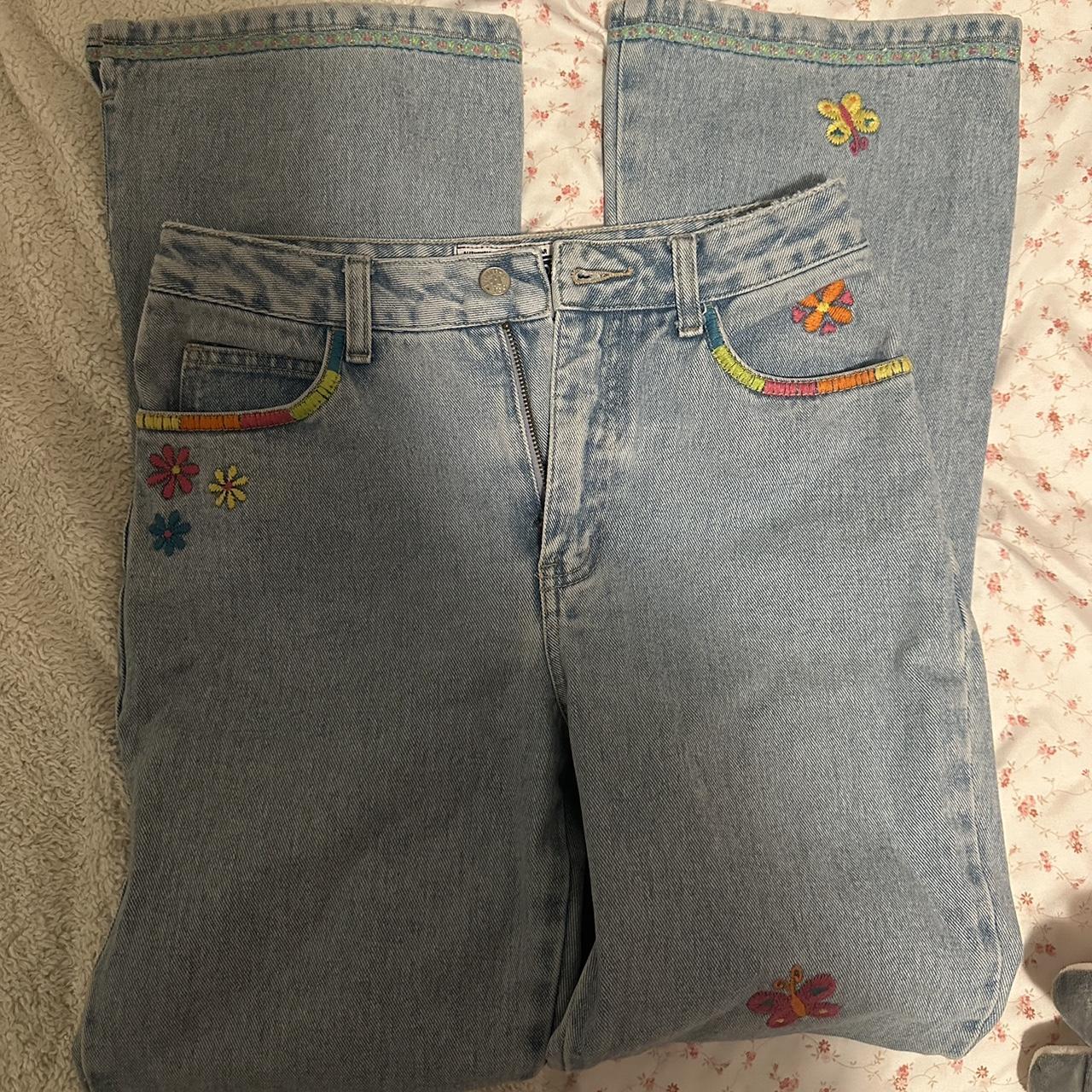 super cute Limited too embroidered jeans Size 14... - Depop