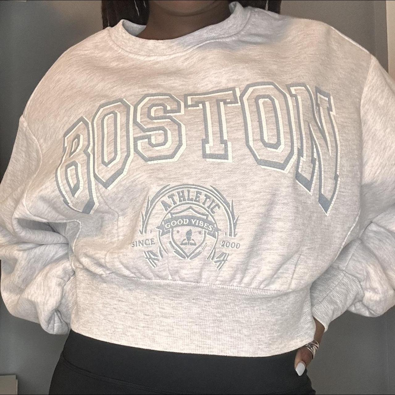 Forever 21 cropped grey Boston hoodie, Size S - Depop