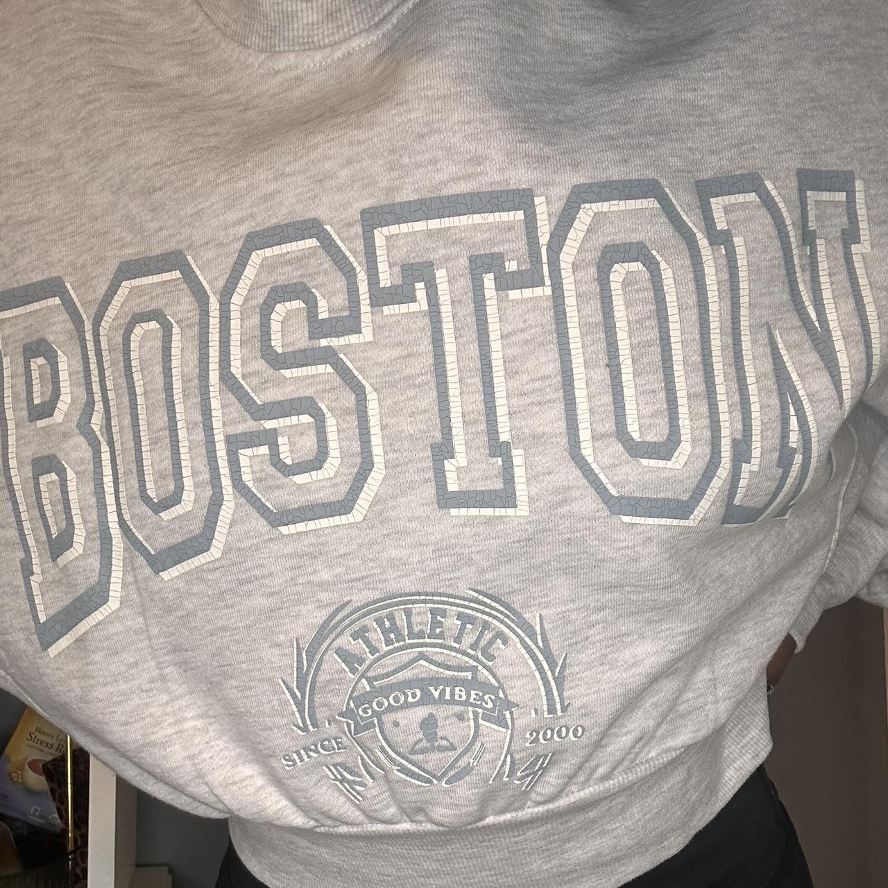Forever 21 cropped grey Boston hoodie, Size S - Depop