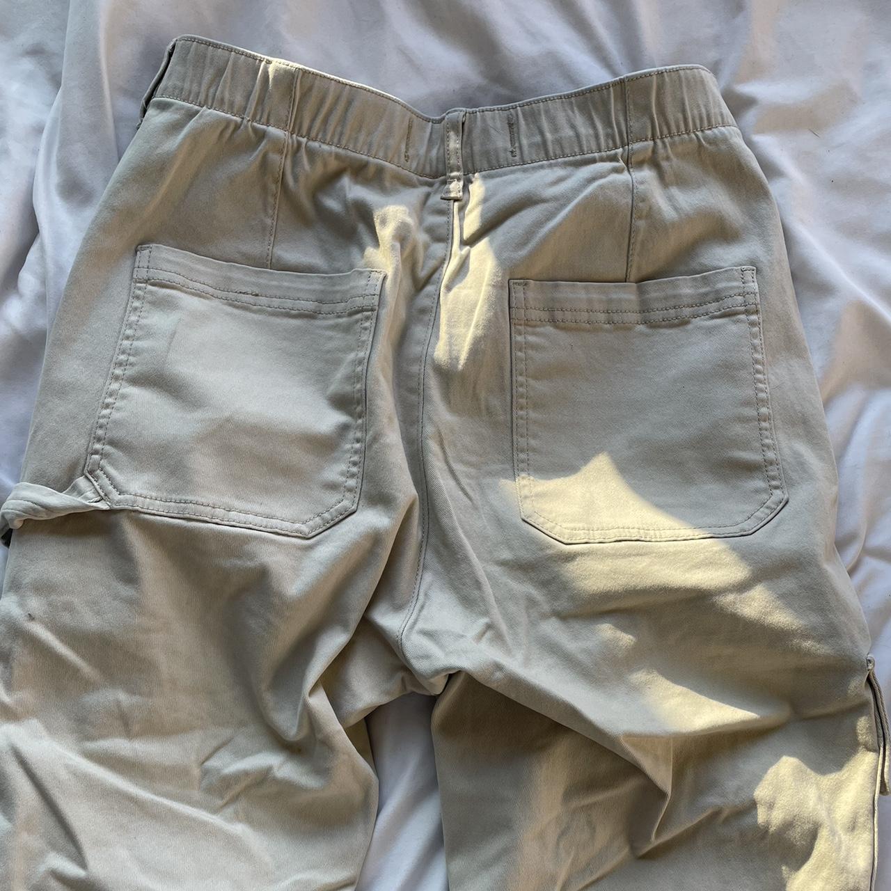 tan hollister cargo pants Depop