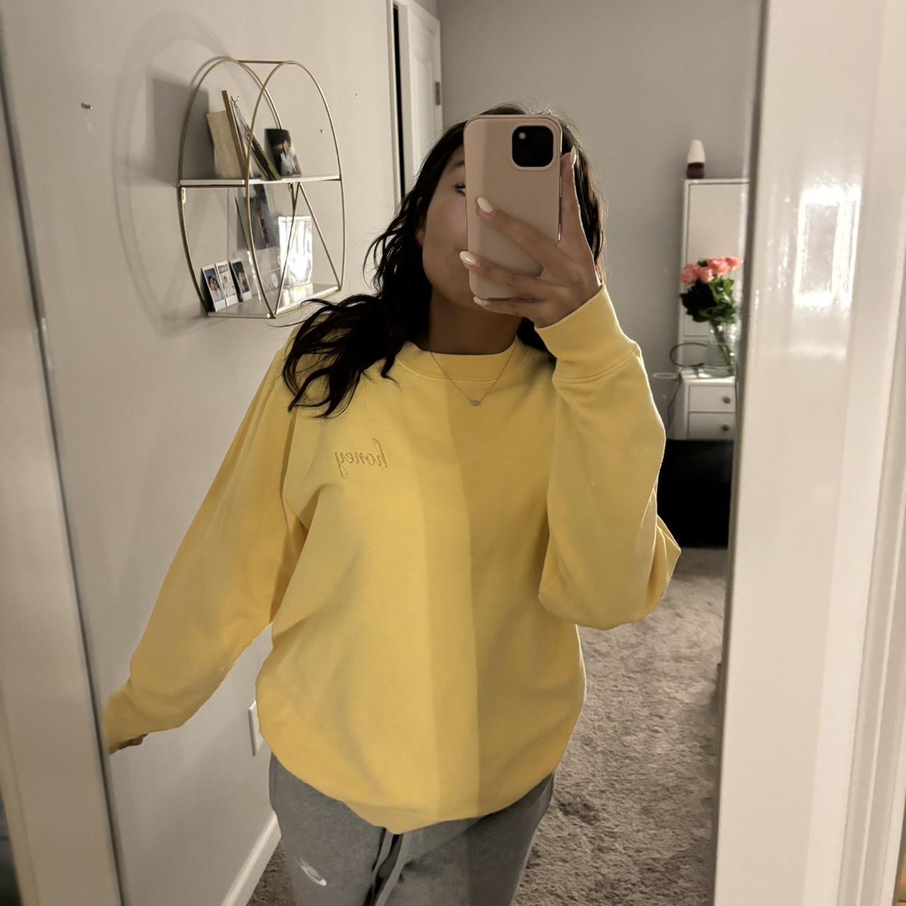 Brandy melville honey clearance hoodie