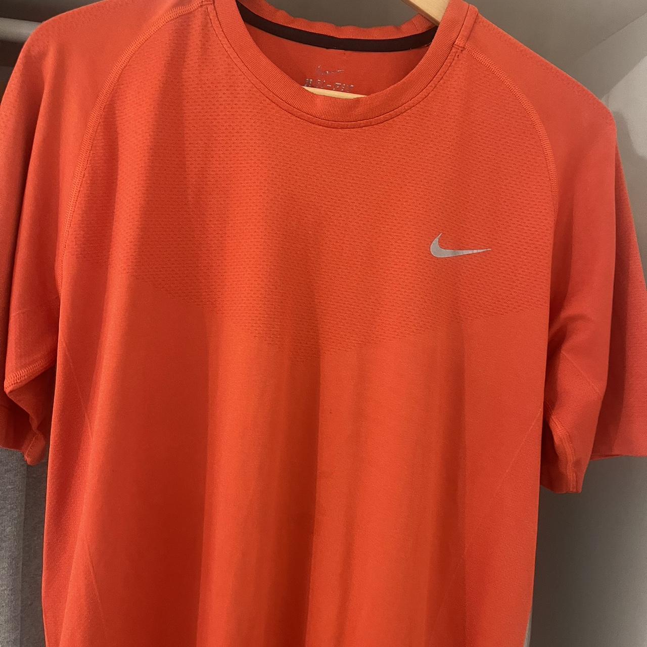 mens orange nike t shirt
