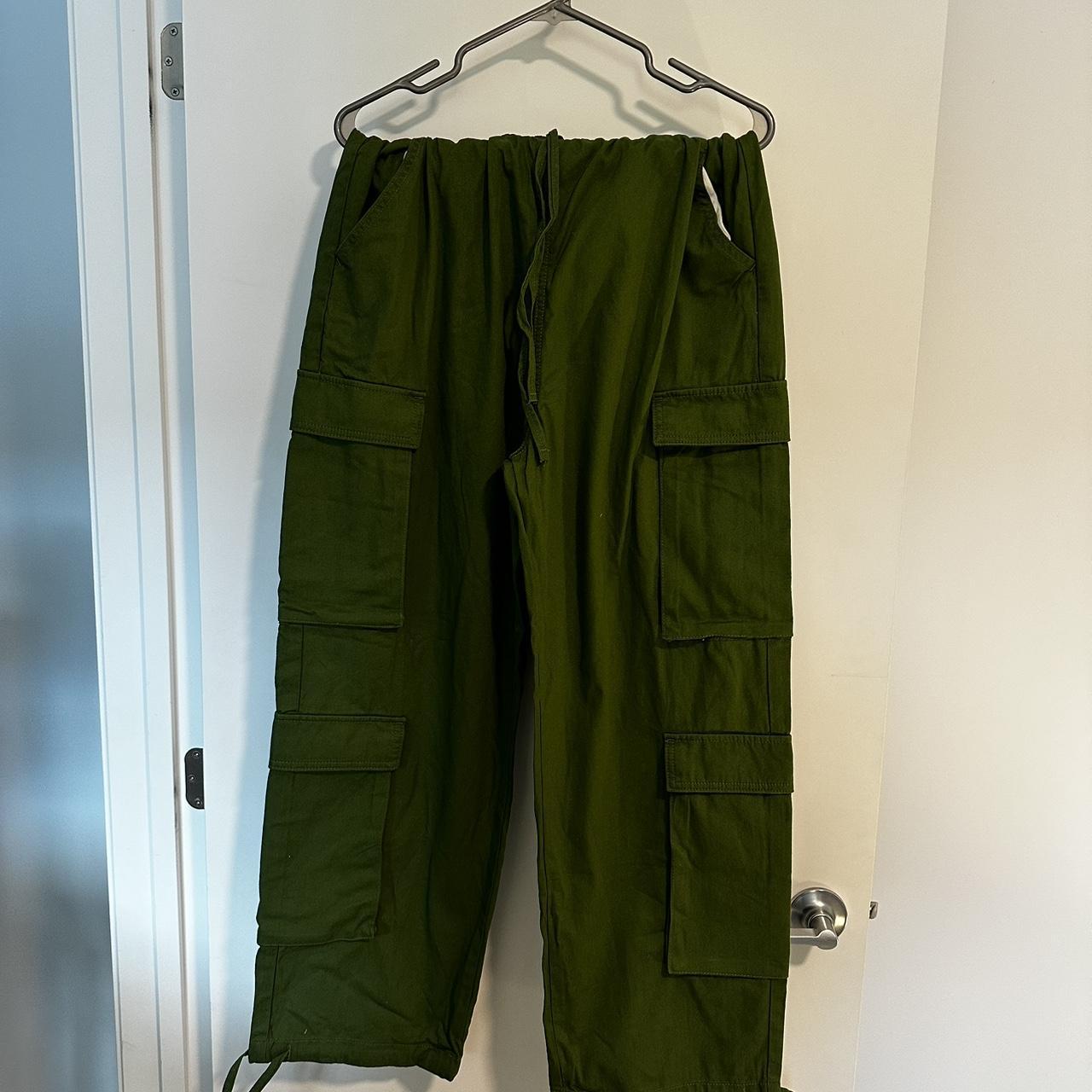 COLLUSION Unisex 90s baggy fit cargo trouser in khaki