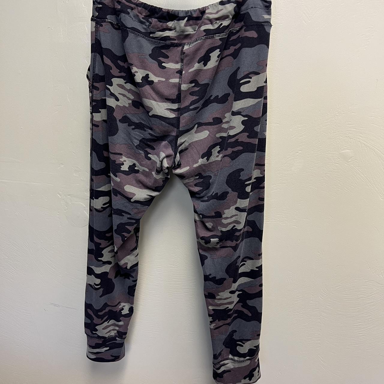 Rue 21 camo discount joggers