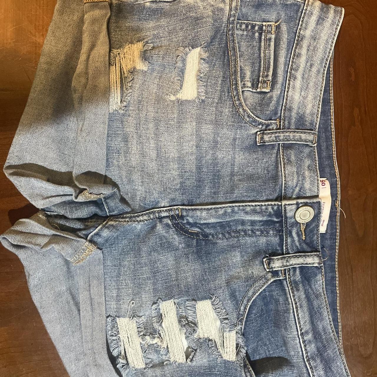 item listed by mariah05749