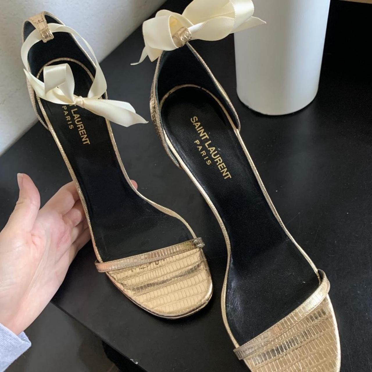 Yves saint laurent outlet gold sandals