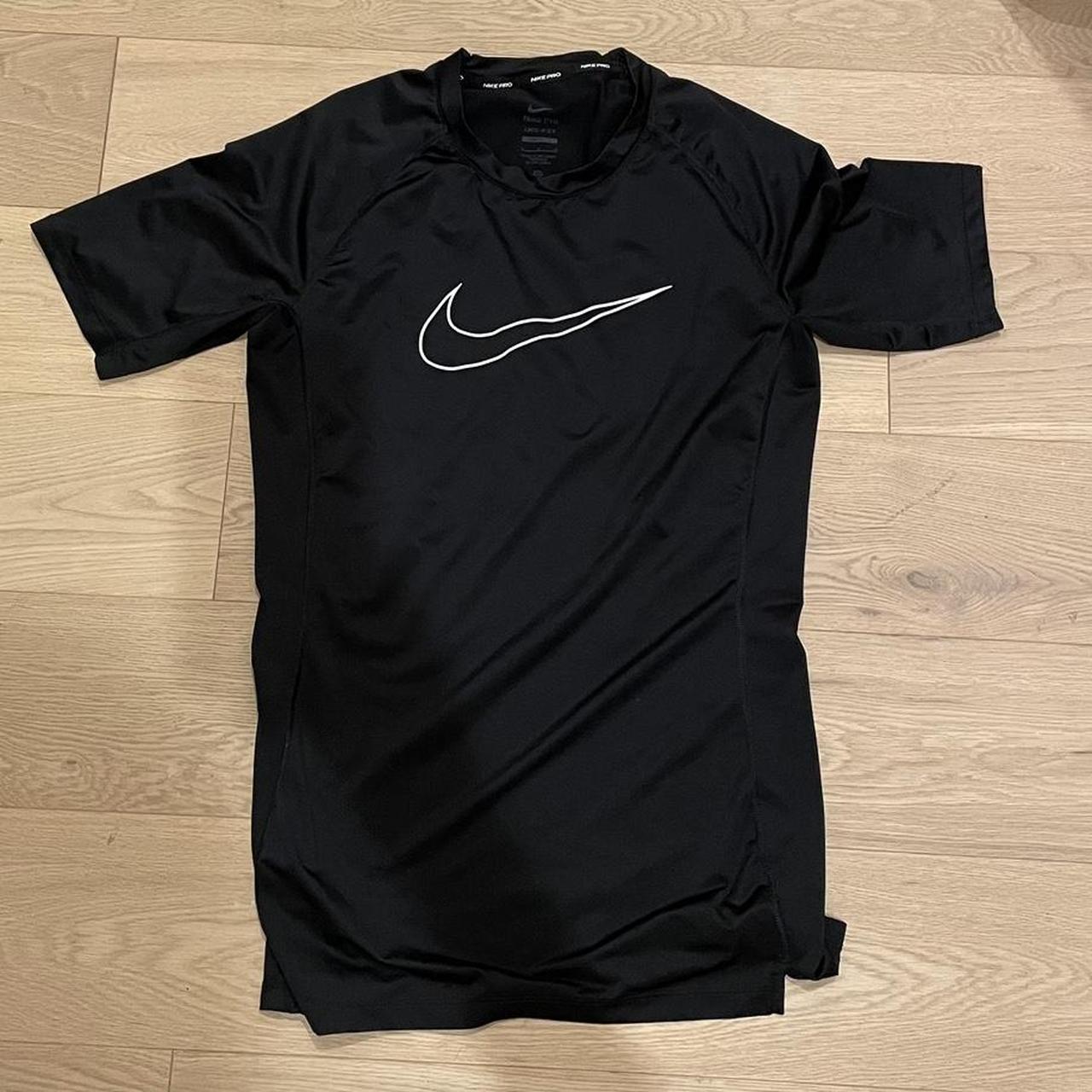 padded compression shirt nike