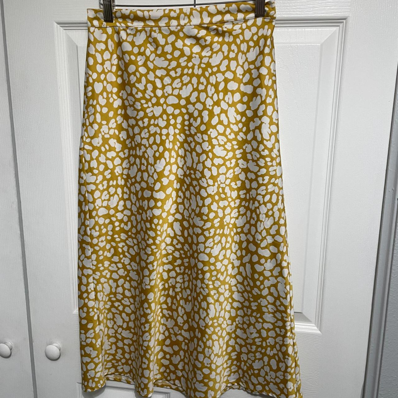 Yellow Cheetah Print A Line skirt Size Small In. Depop