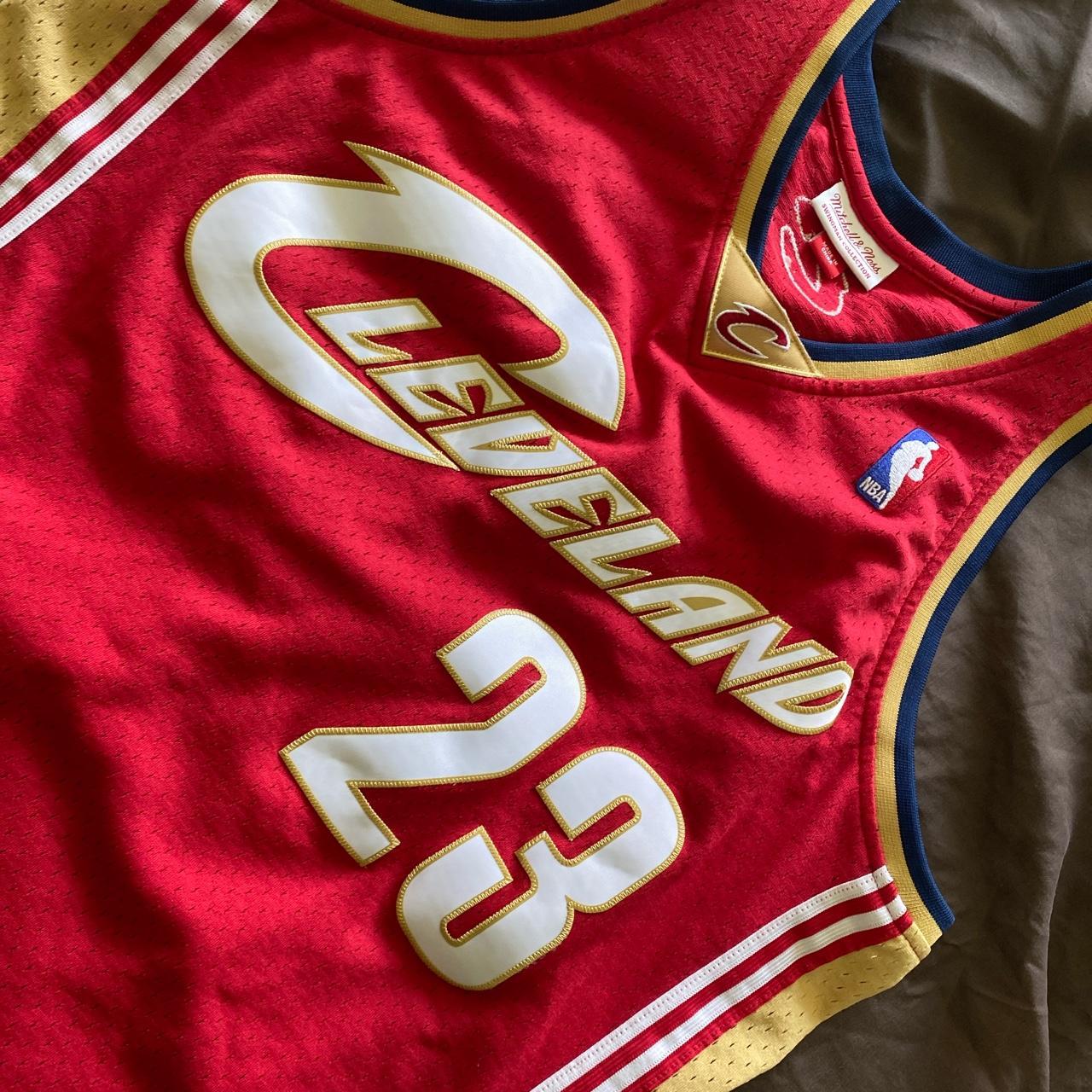 Burgundy clearance nba jersey