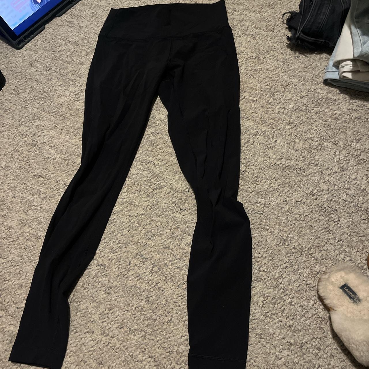 Size 8 lululemon full length black leggings with - Depop