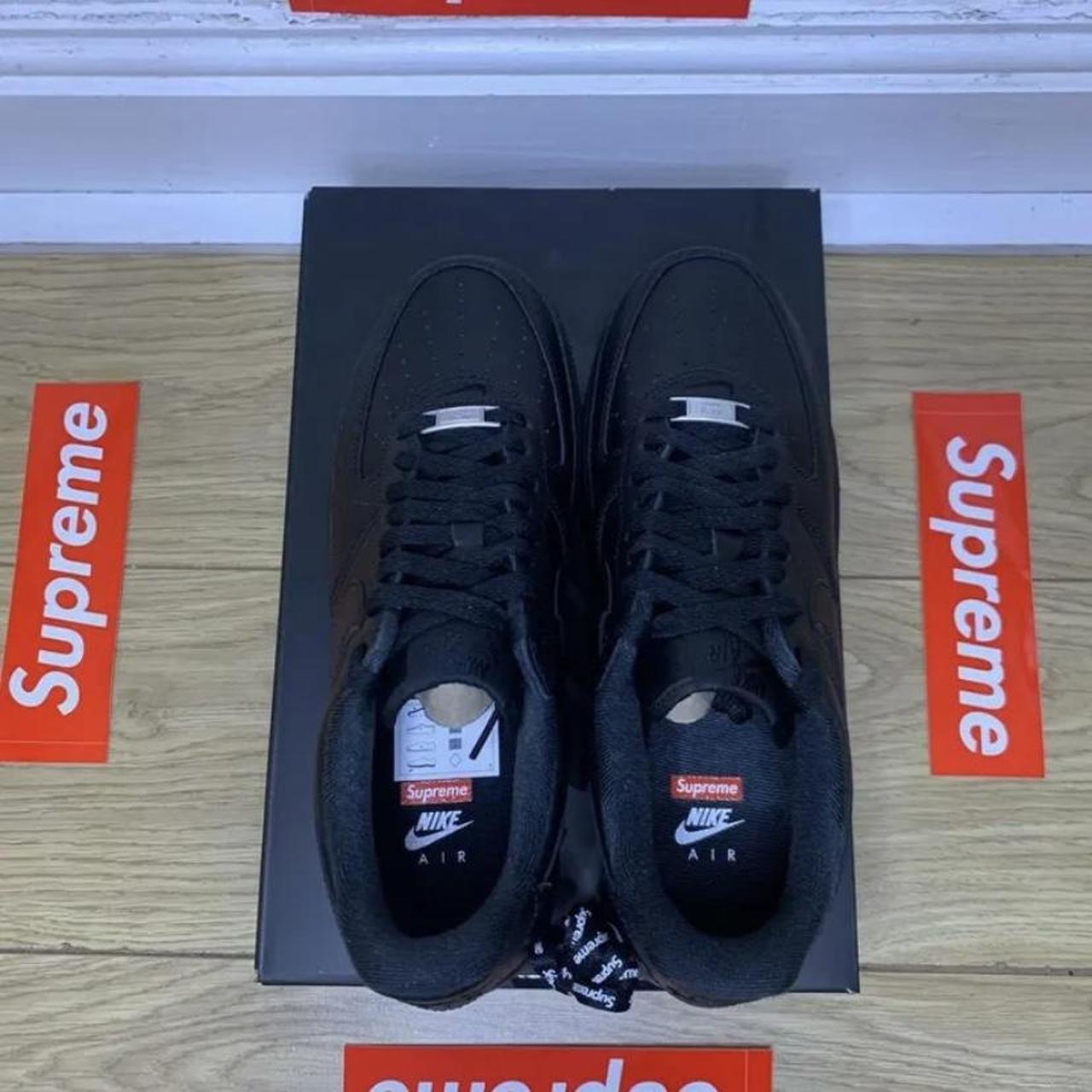 supreme airforces black