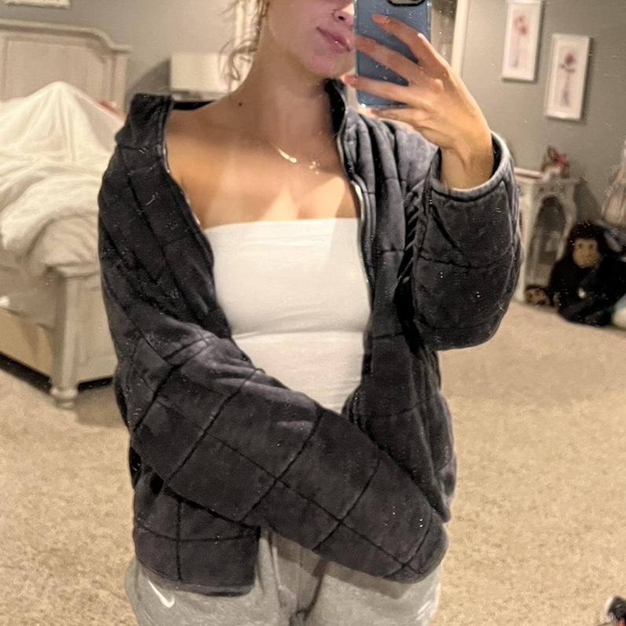 Forever 21 Jacket Size small Dupe for free... Depop