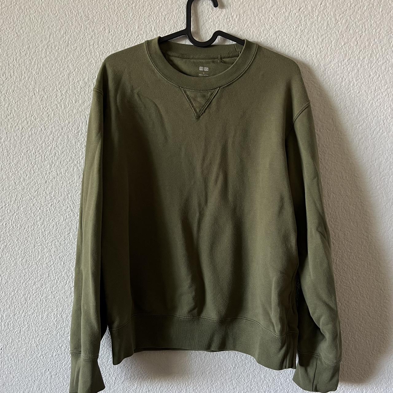 Small olive green Uniqlo long sleeve sweatshirt ‼️... - Depop