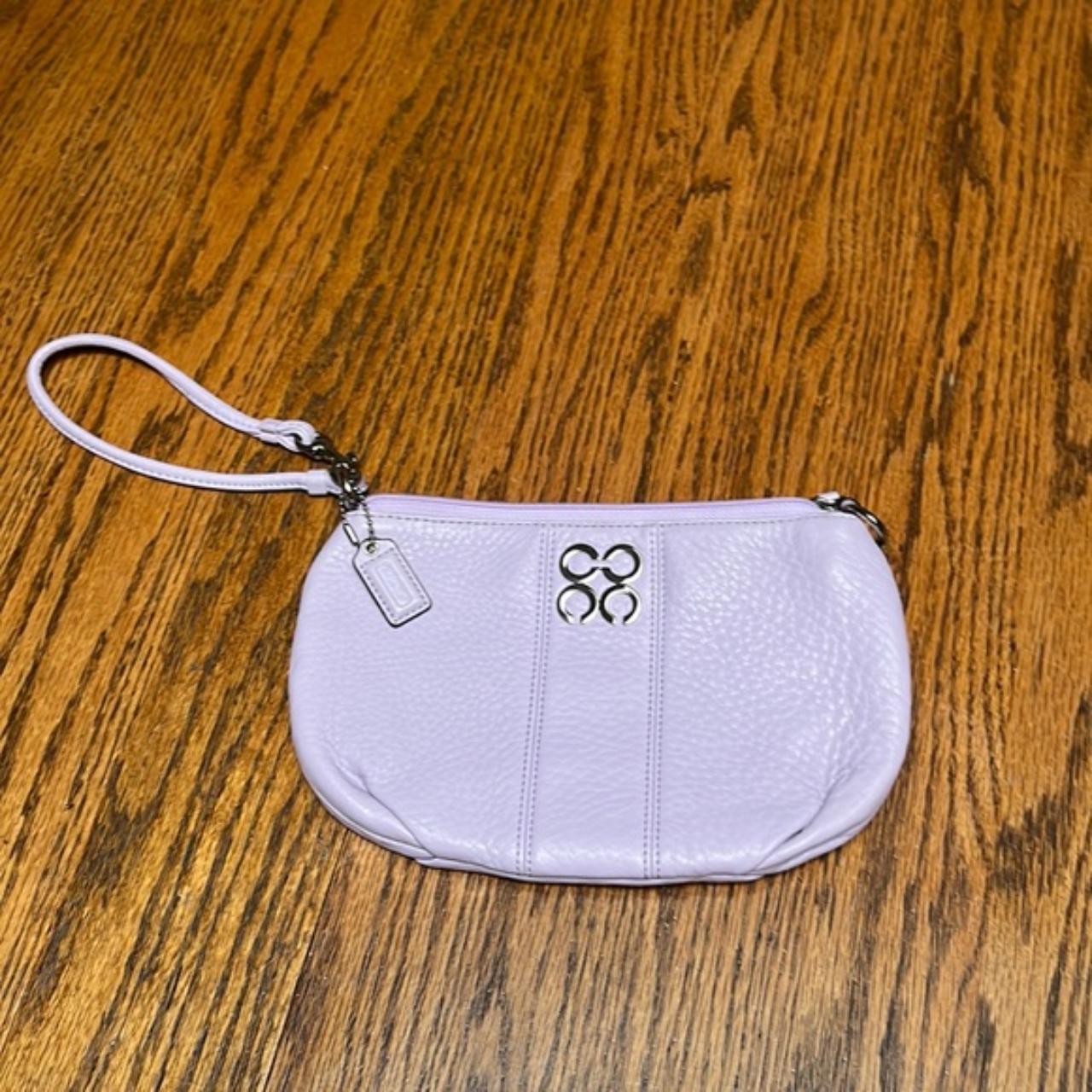 Coach bag and it's pink...need I say more?$40.79 | Bags, Coach purses,  Handbag