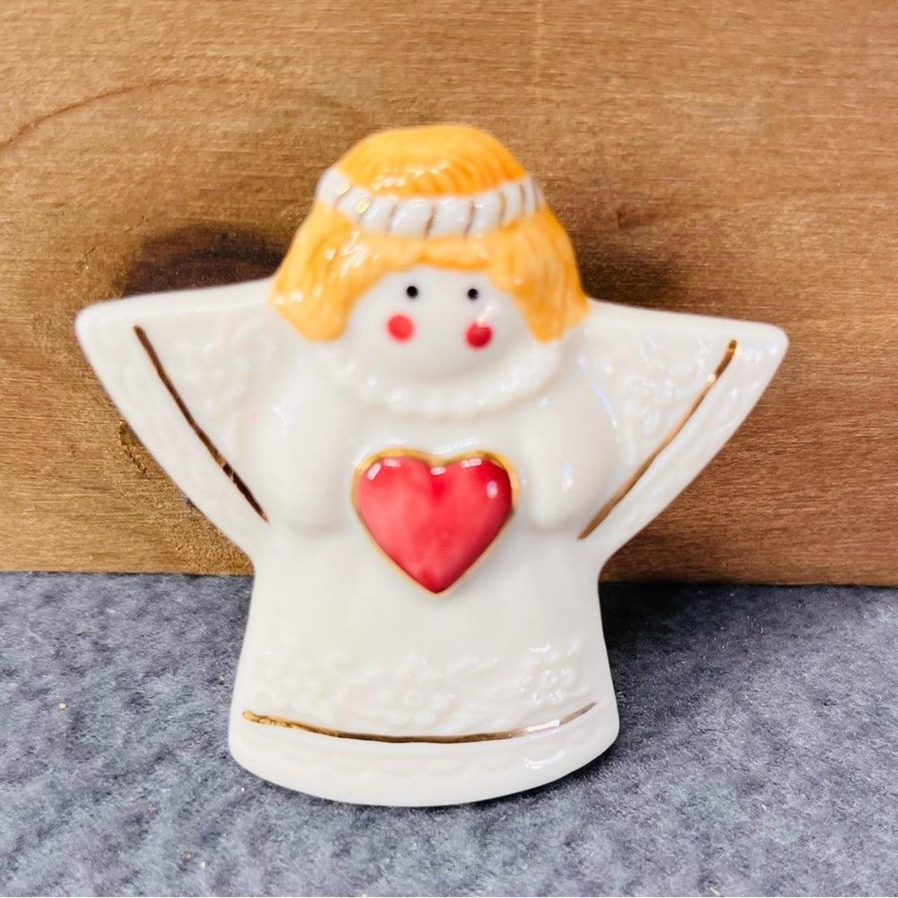 Source Unknown Women's Brooch - Cream/Red – Sourc… - image 3