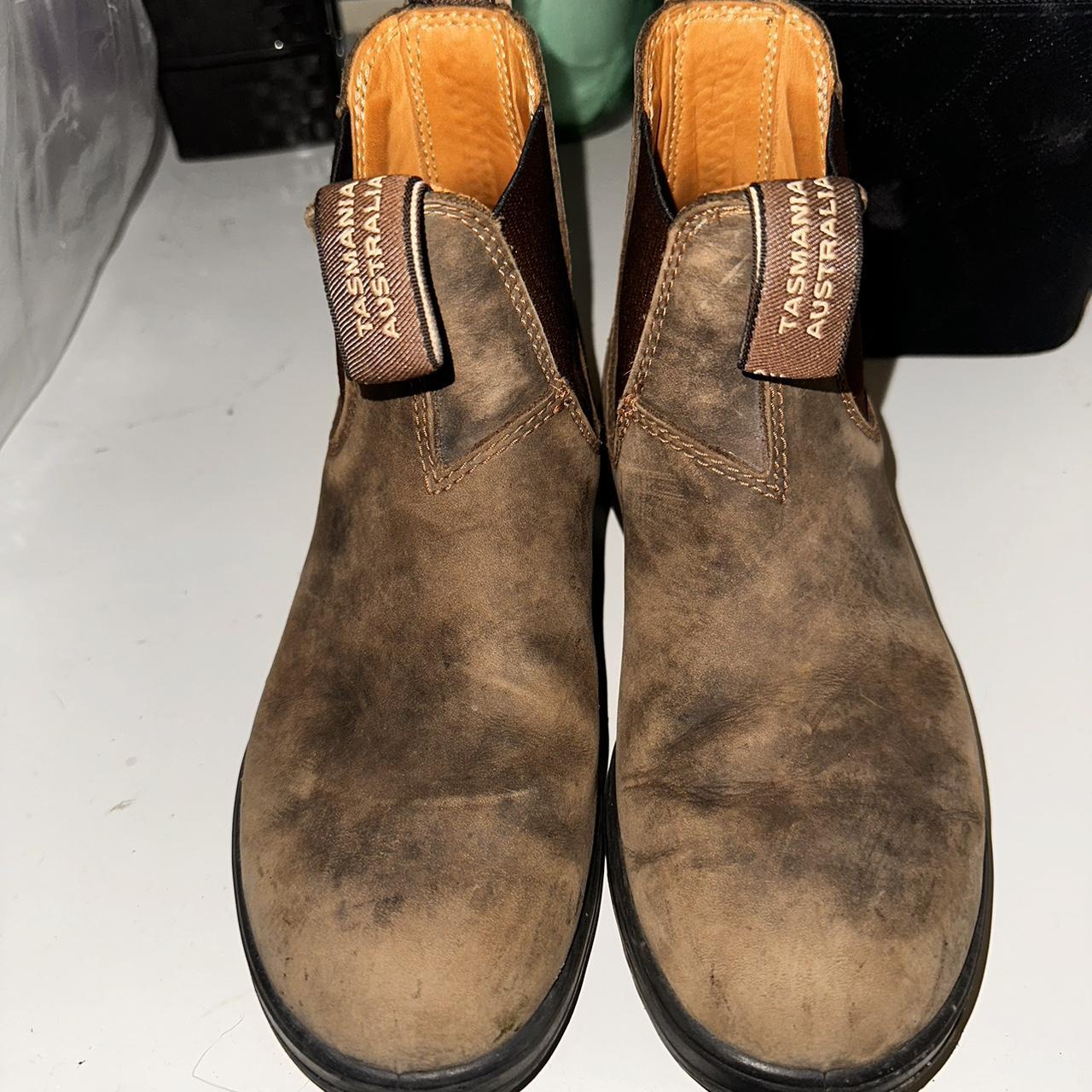 Blundstones boots WOMEN SIZE 3. In great condition... Depop