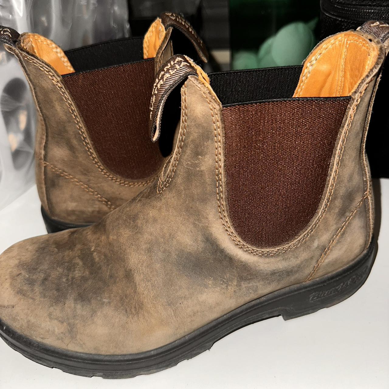 Blundstones boots WOMEN SIZE 3. In great condition... Depop