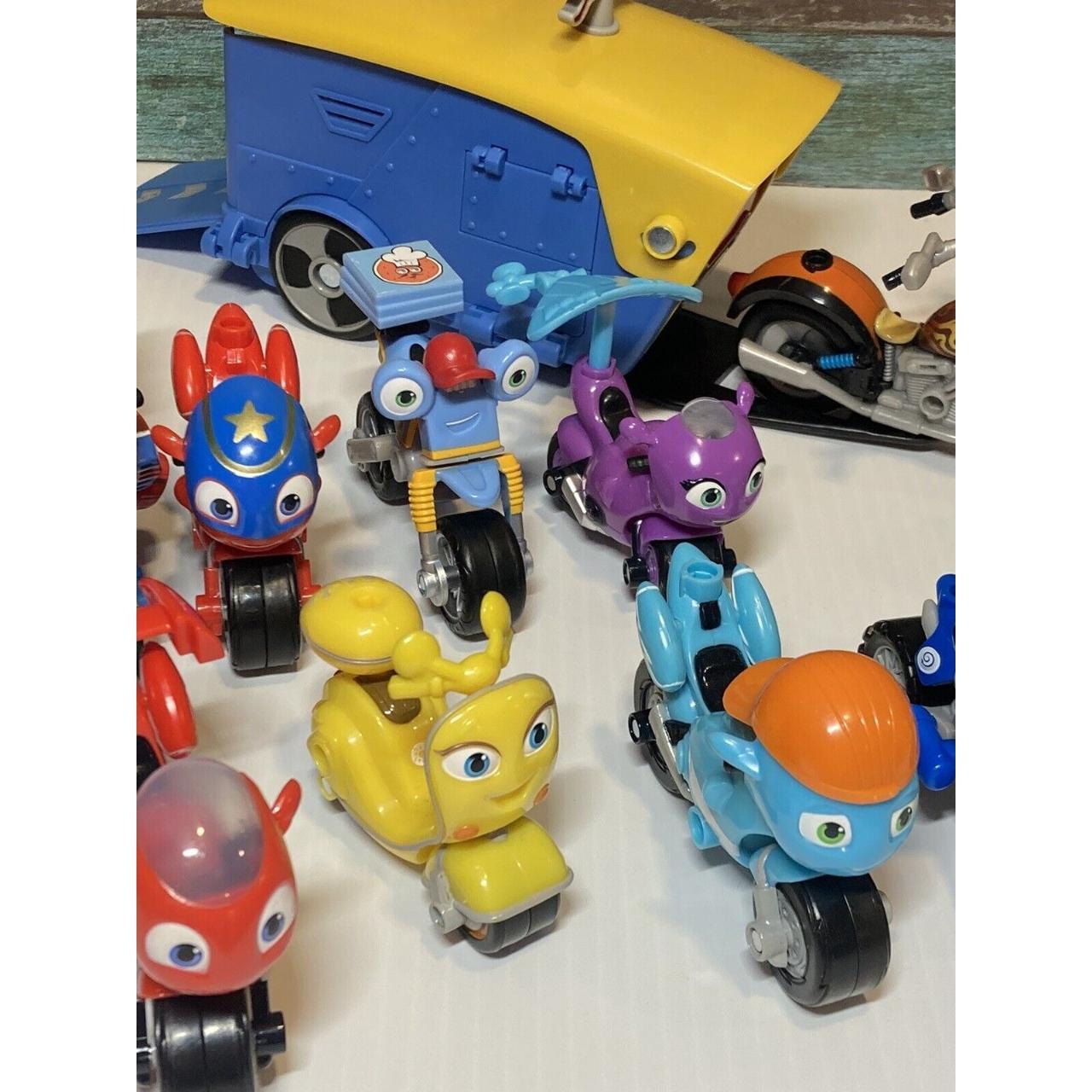 ricky zoom remote control bike