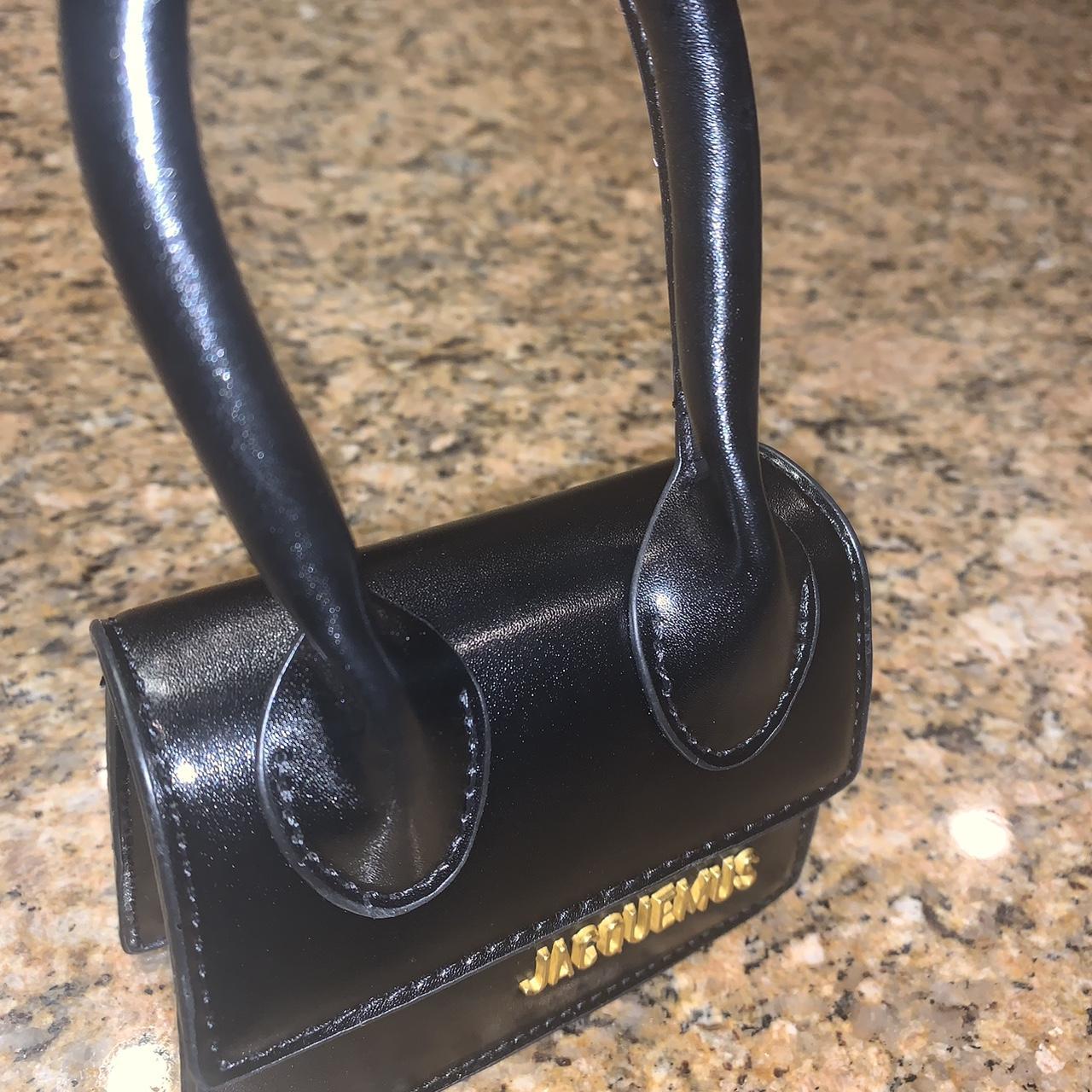 item listed by elitestyleicon