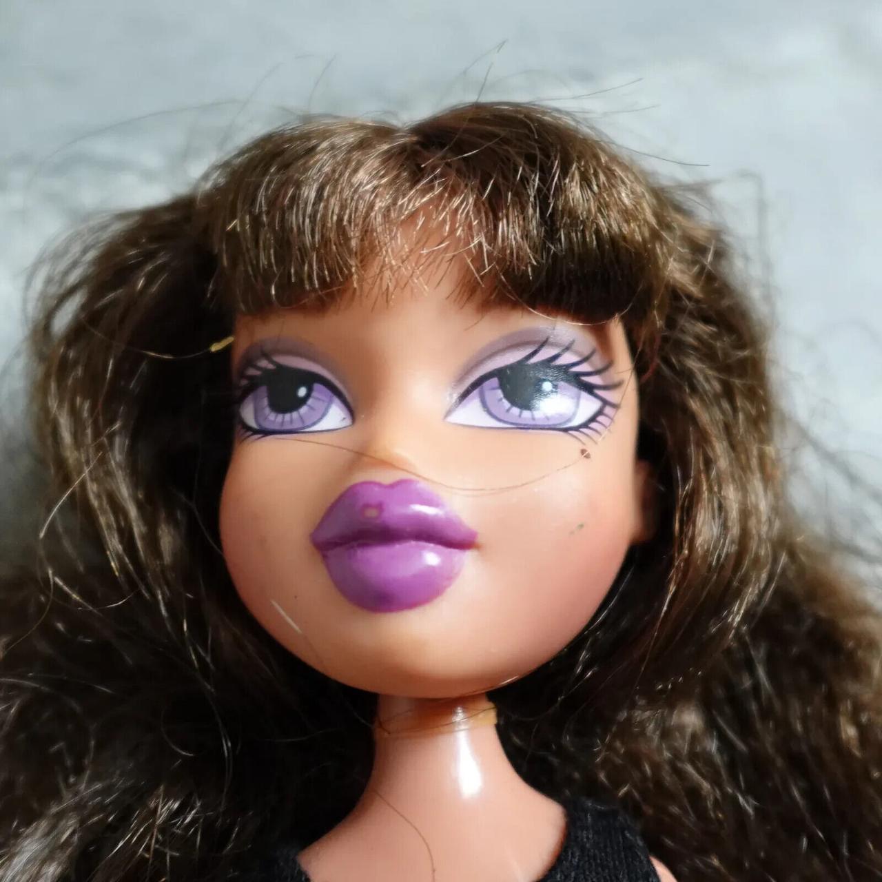 Brown haired bratz doll deals