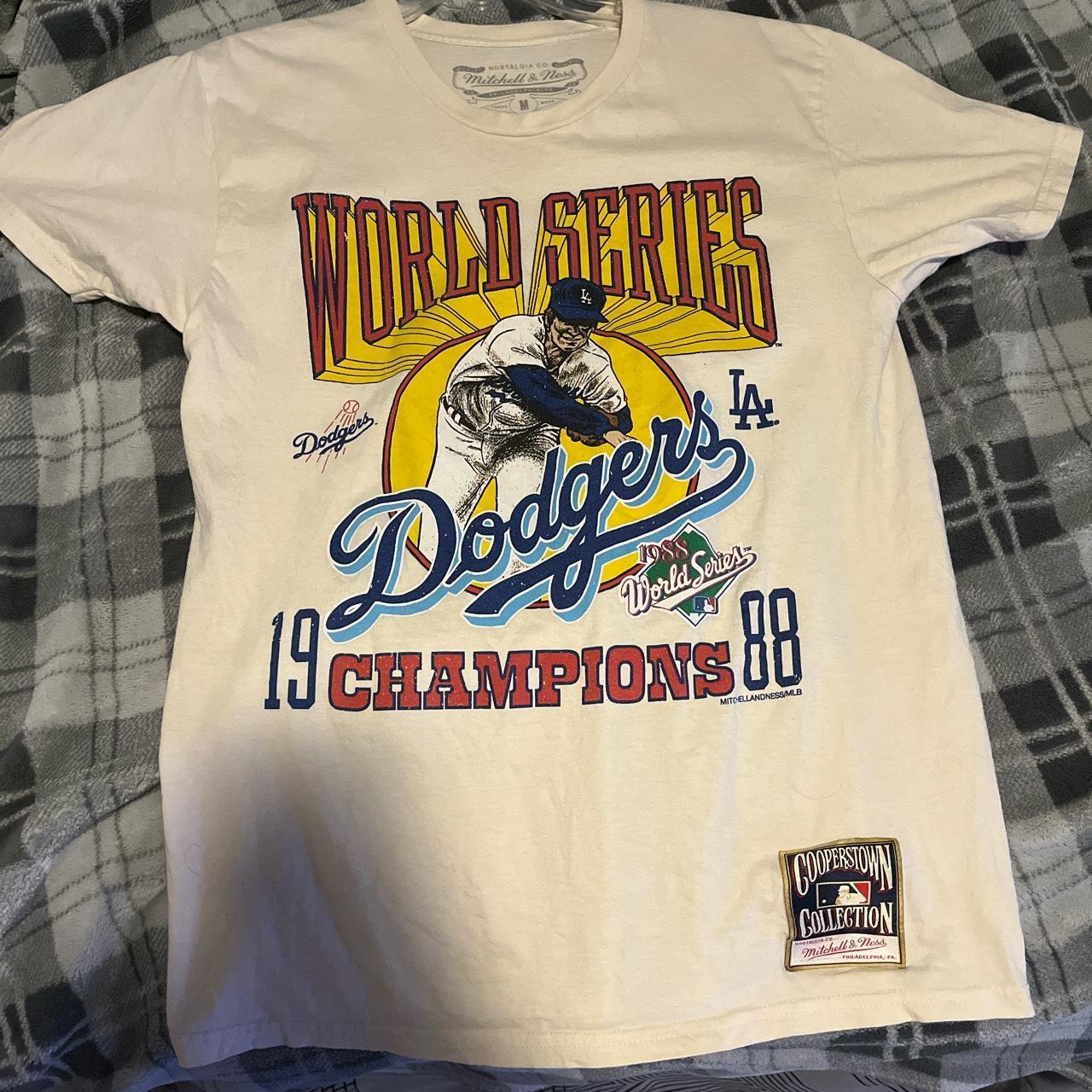 This is a vintage world series dodgers shirt that I - Depop