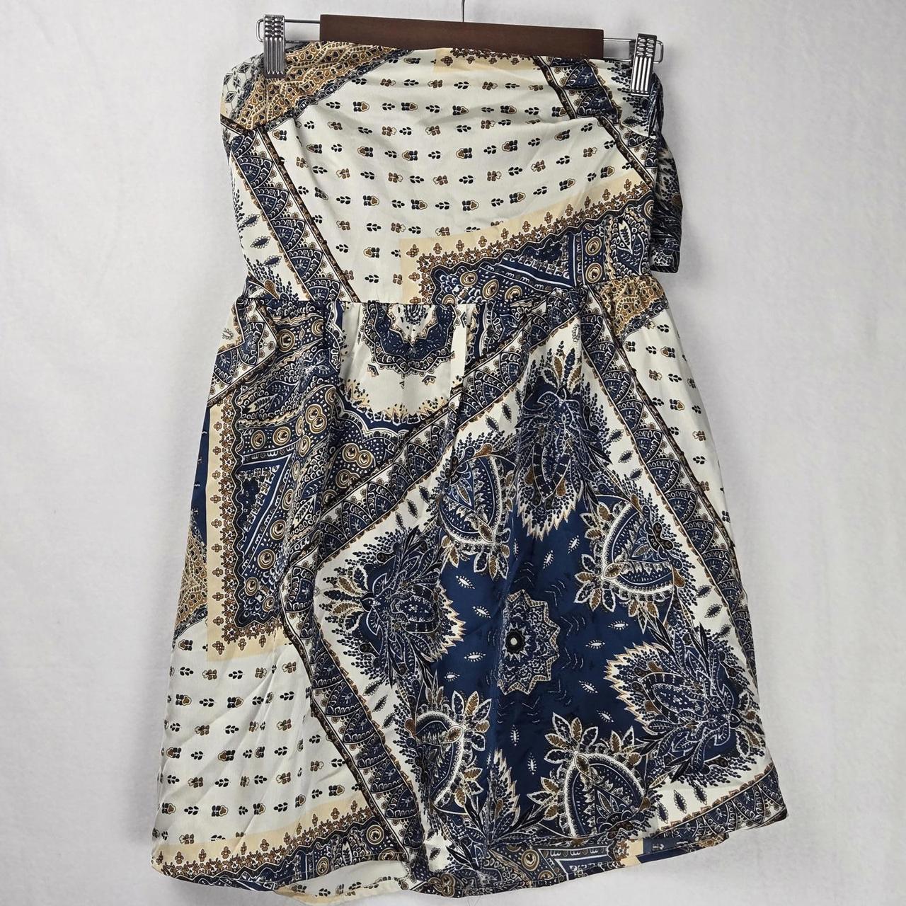 Preloved Women's Top - Blue/Cream - M – Cider Elegant Satin Peacock Printed Strapless Tie …