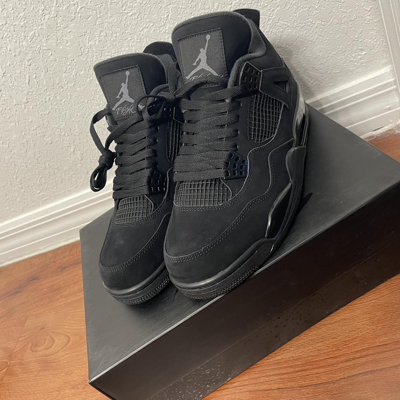 Black Cats 4s size 9.5 Willing to negotiate don’t... - Depop