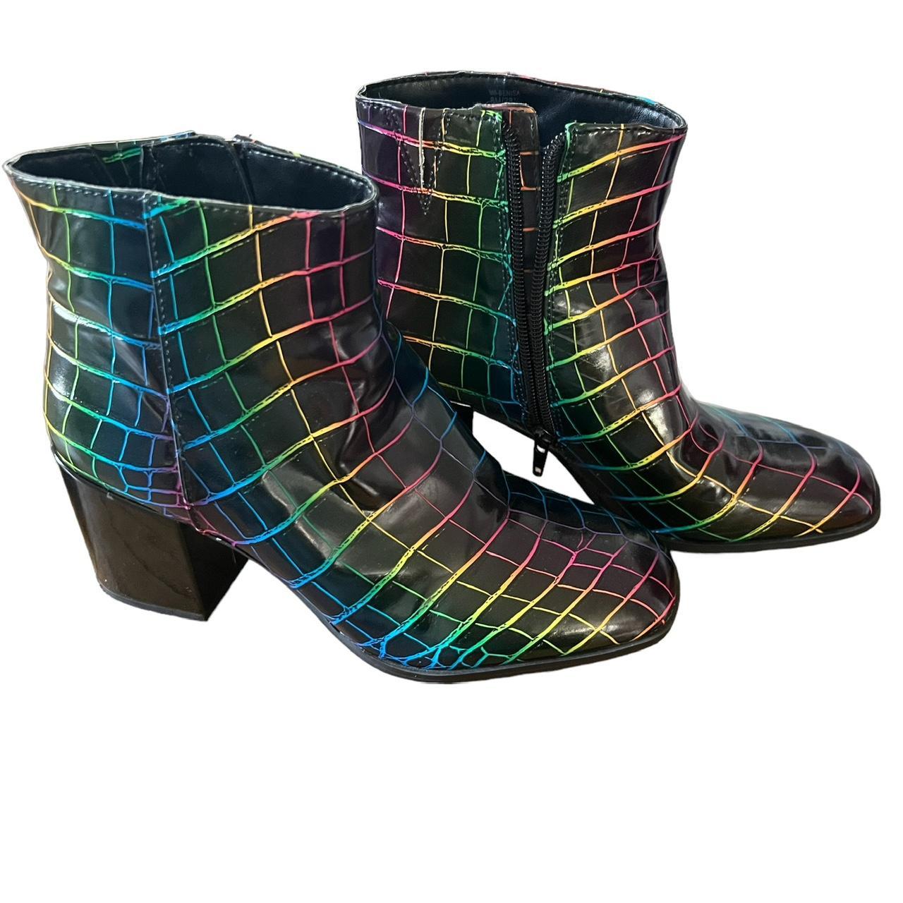 Mix No 6 rainbow prism booties Size 8