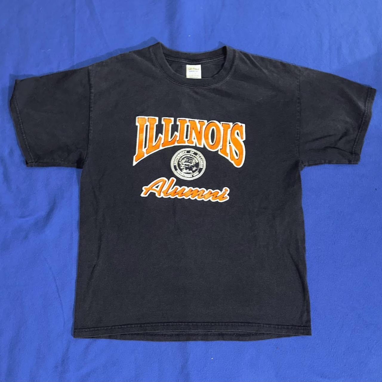 University of Illinois Alumni tee Size: Large Will... - Depop