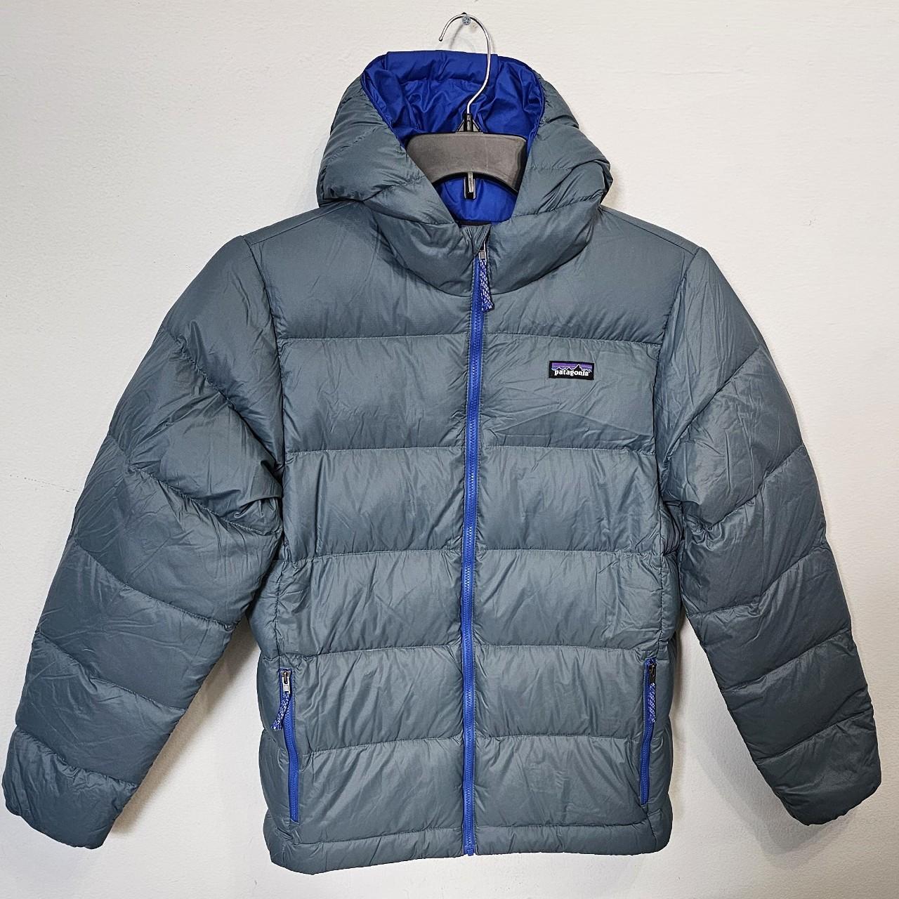 Girls size XL Patagonia jacket! (*FITS LIKE A WOMENS - Depop