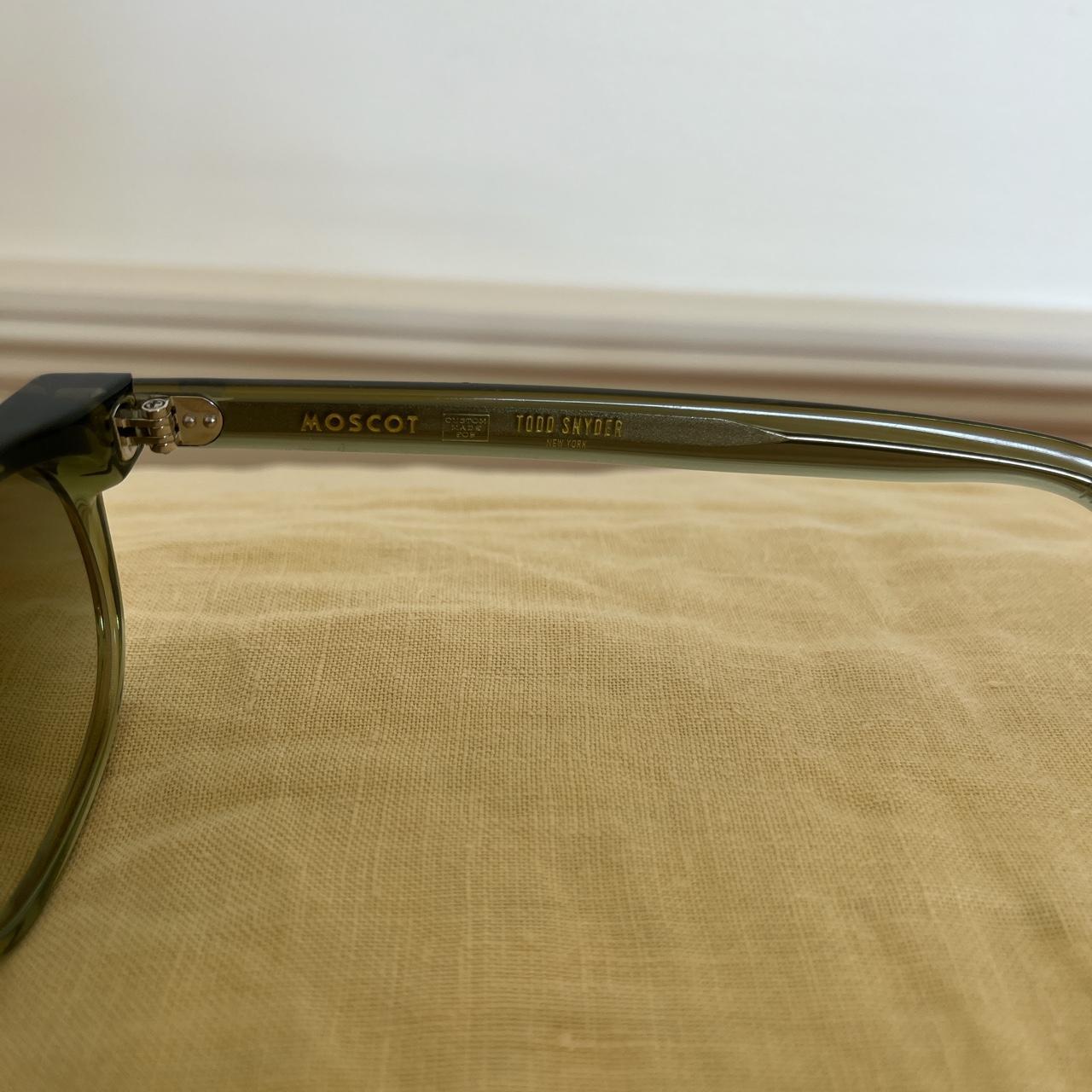 Moscot Men's Green Sunglasses (3)