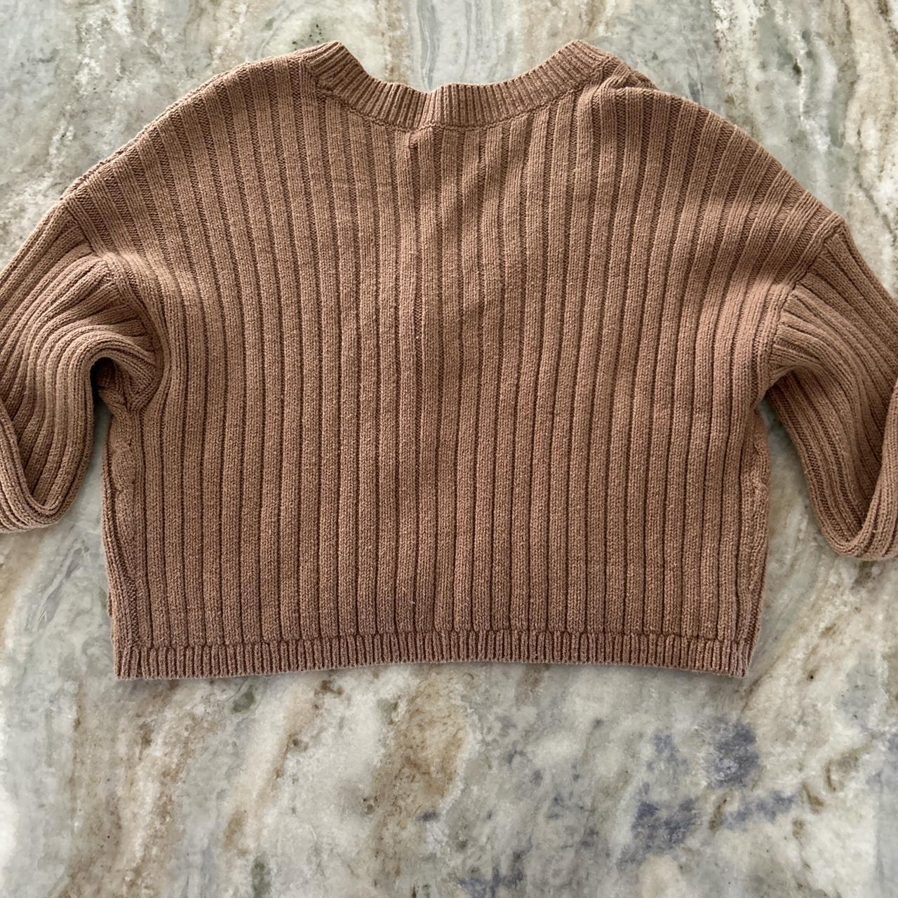 Hollister, knitted cropped cardigan Depop