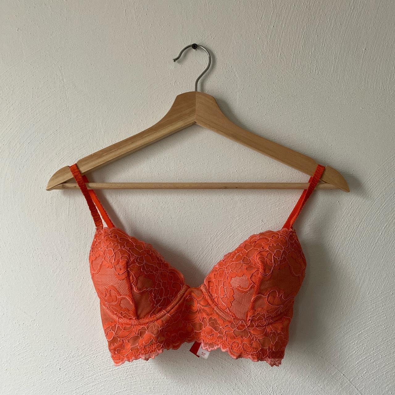 Josie By Natori Lace Bra With Underwire In 32c Used Depop 2586