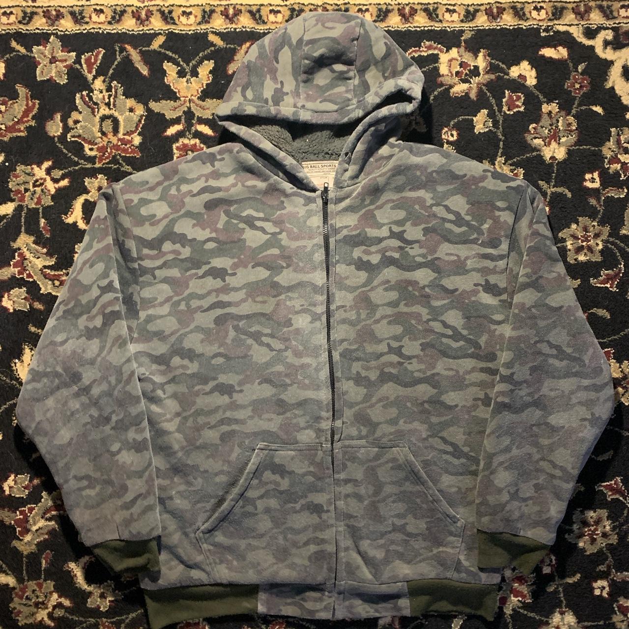 Vintage 90s Camo Sherpa lined Jacket - size L/XL -... - Depop