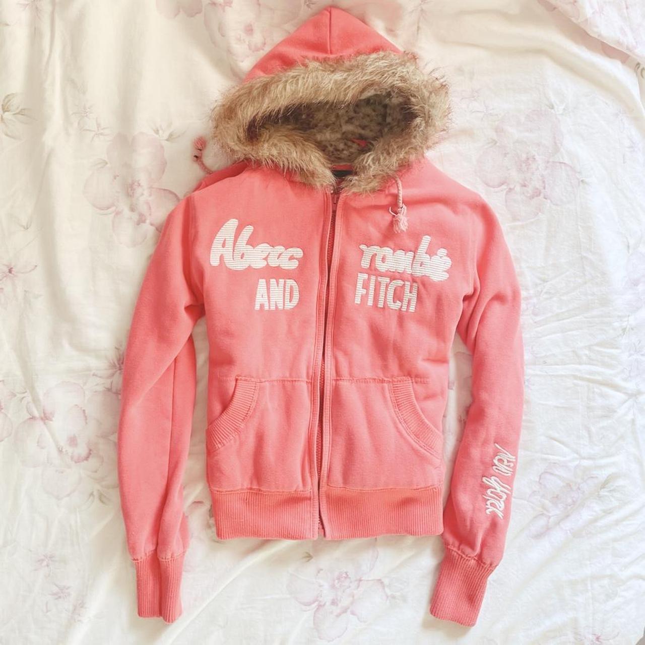 トップス 00s Abercrombie&fitch fur zip hoodie y2k Shop Vintage Y2K Abercrombie Hoodie with Fur Hood | TikTok