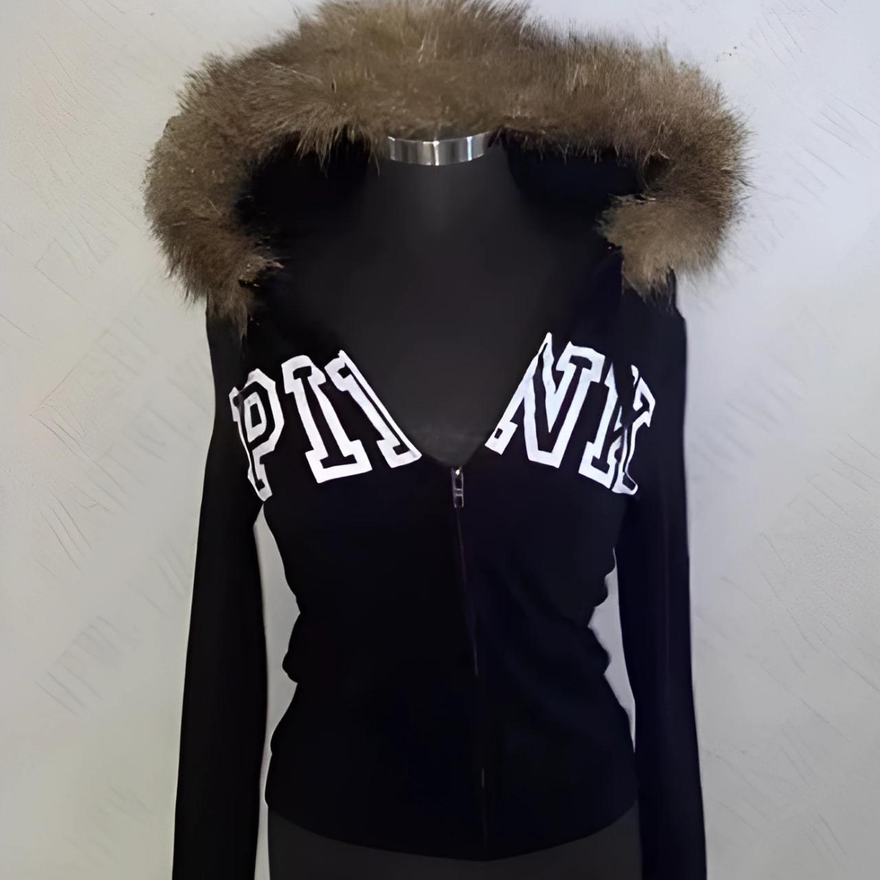 Y2k fur-jacket - Depop