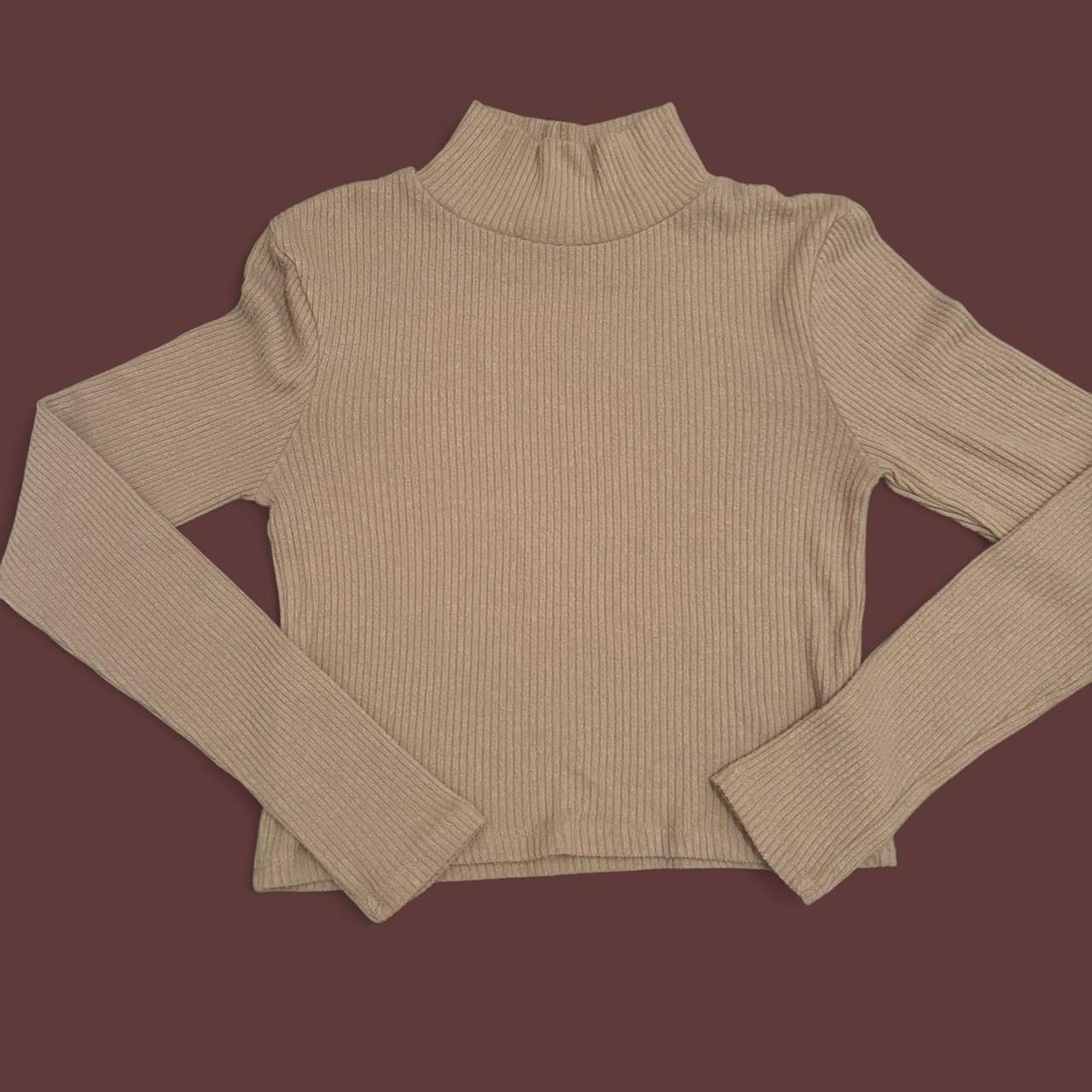 item listed by y2kstylevault