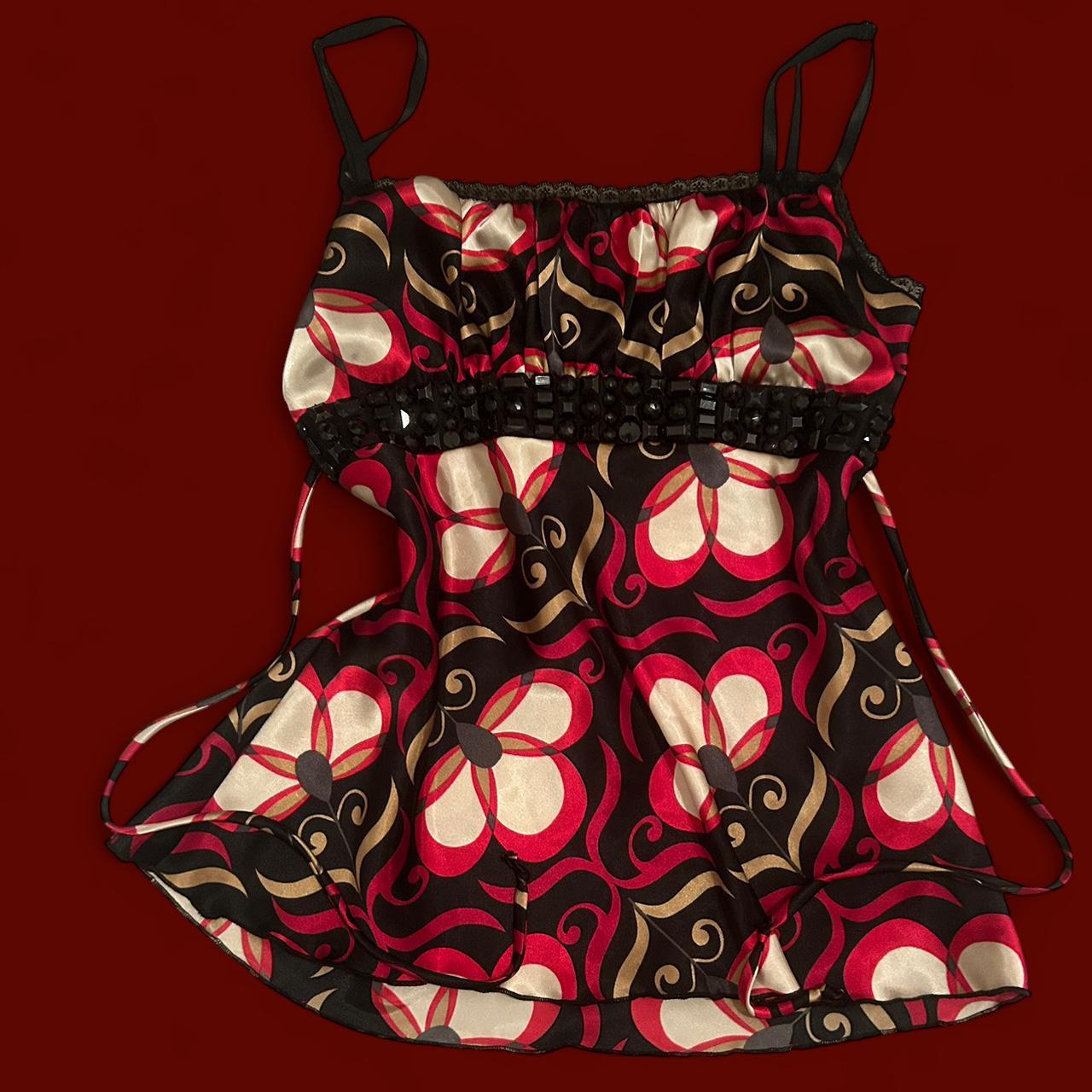 item listed by y2kstylevault