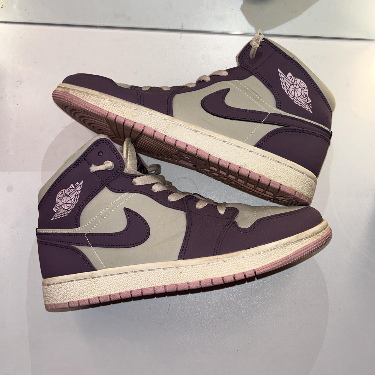 Women s Purple mid Jordan 1 s Only wore once Little. Depop
