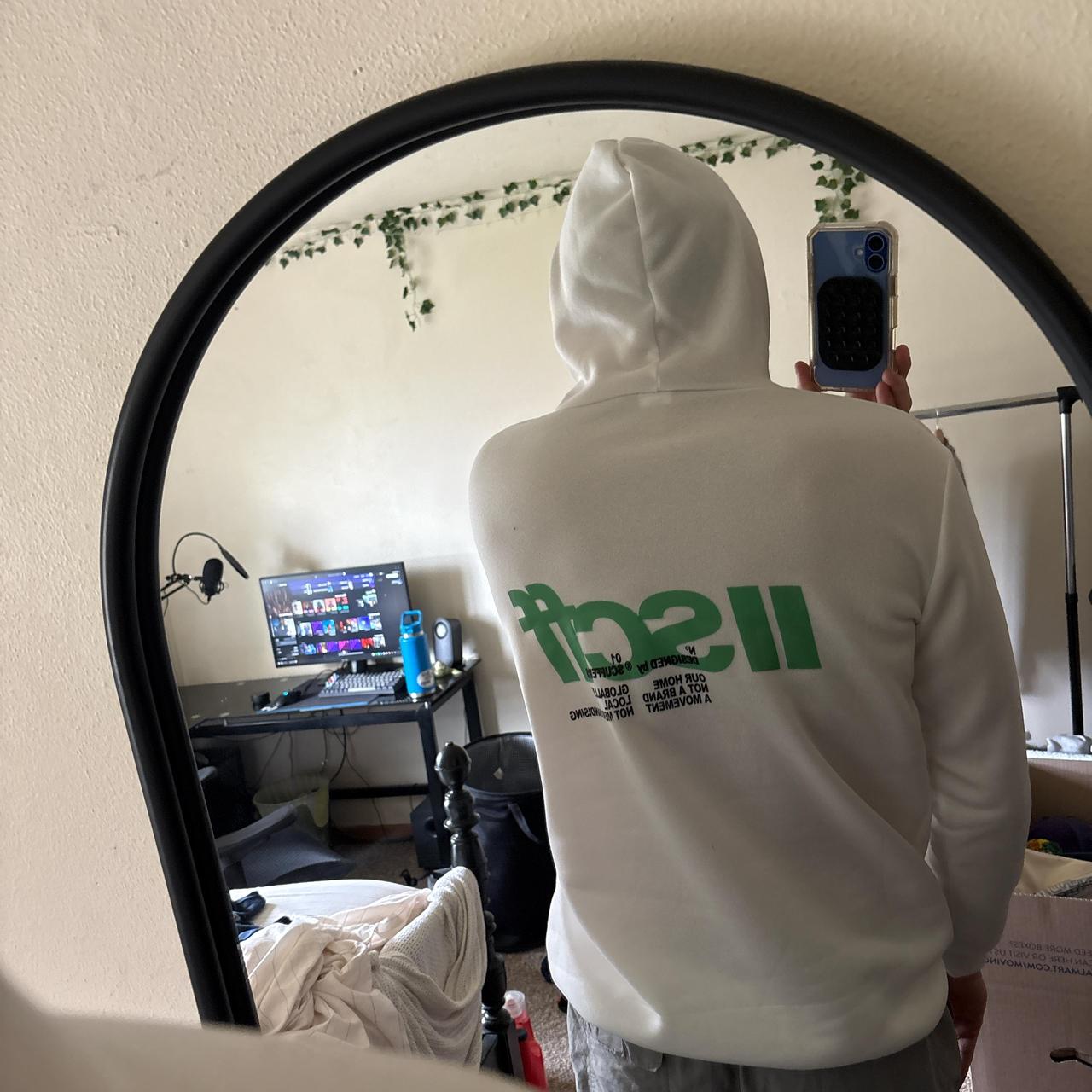 item listed by moneymurdock