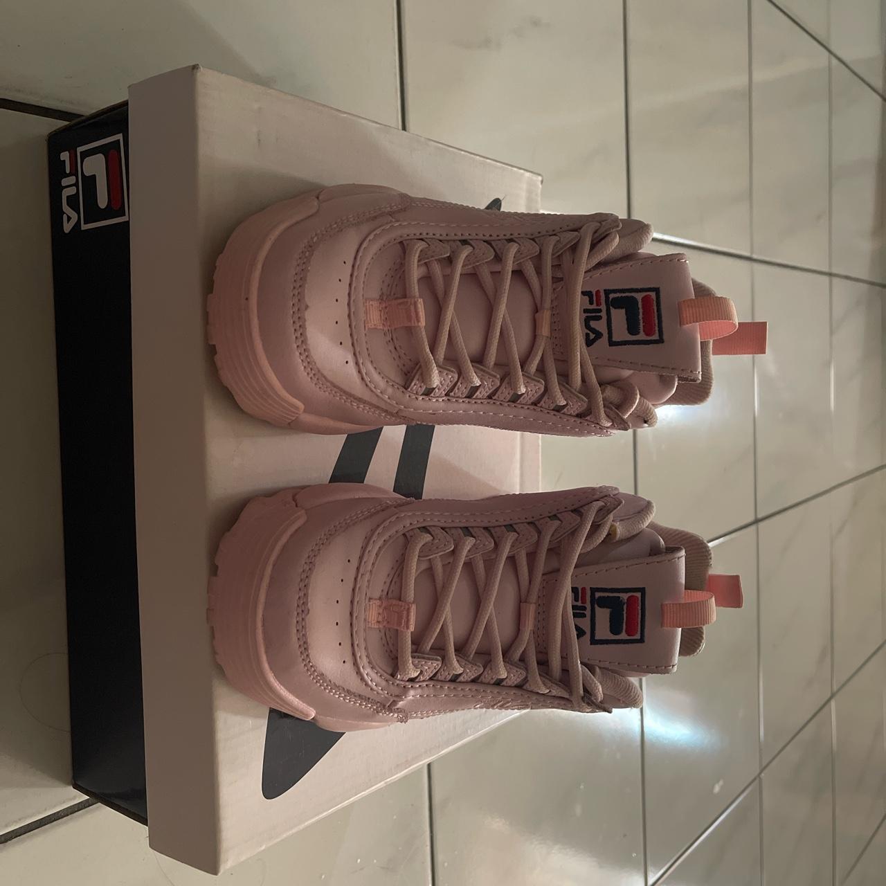 Fila disruptor hot sale nude pink