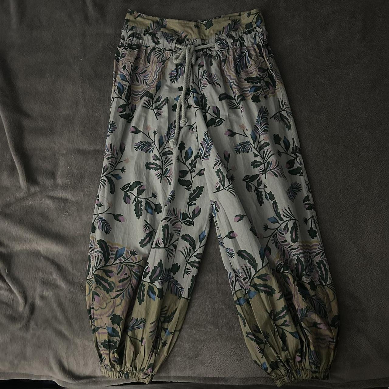 Free People BOHO Harem Pants Floral - Depop