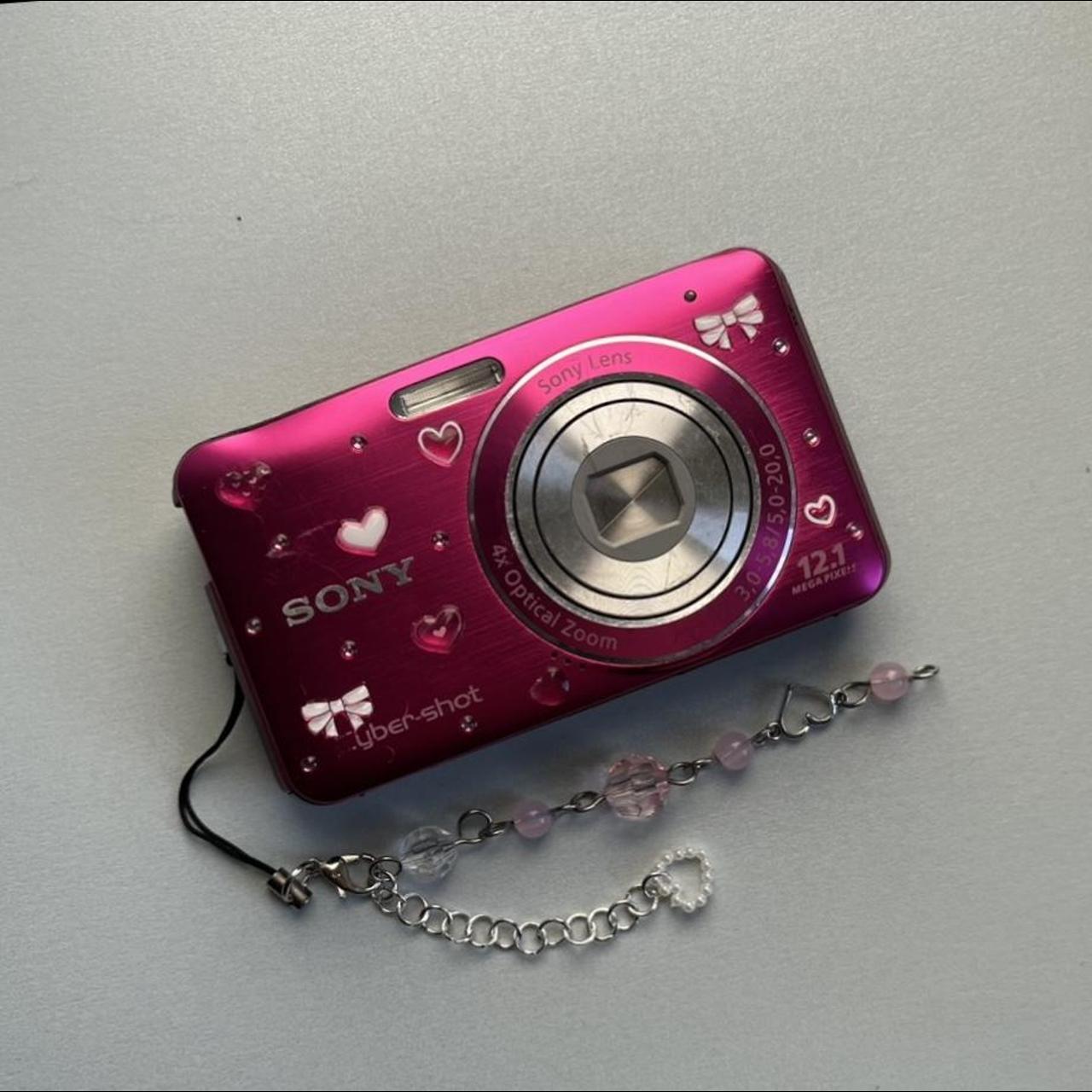 Sony DSC-W310 Comes with: -Battery -SD card -Beaded... - Depop